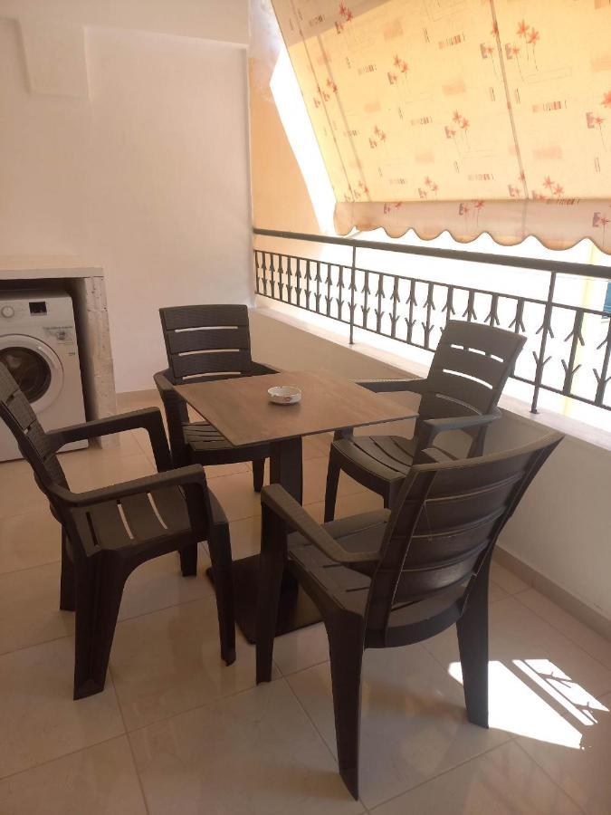 Velis Apartment Sarandë Exterior foto