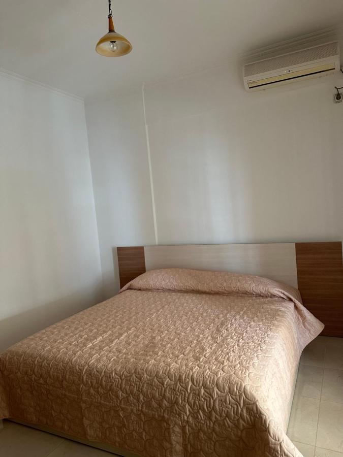 Velis Apartment Sarandë Exterior foto